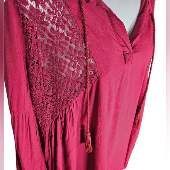 YA Los Angeles Boho Cut Out Long Sleeve Peasant Top Size S Deep Red Bohemian - Picture 3 of 13